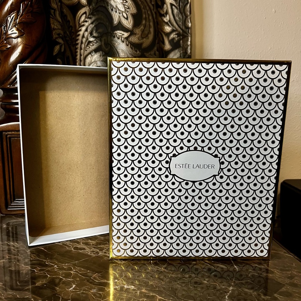 Estée Lauder Keepsake Gift Box